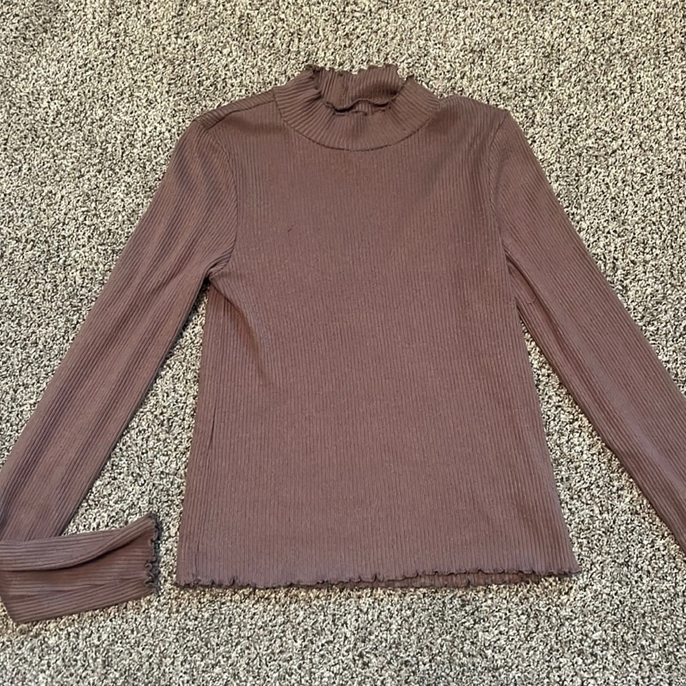 brown ribbed turtle neck long sleeve